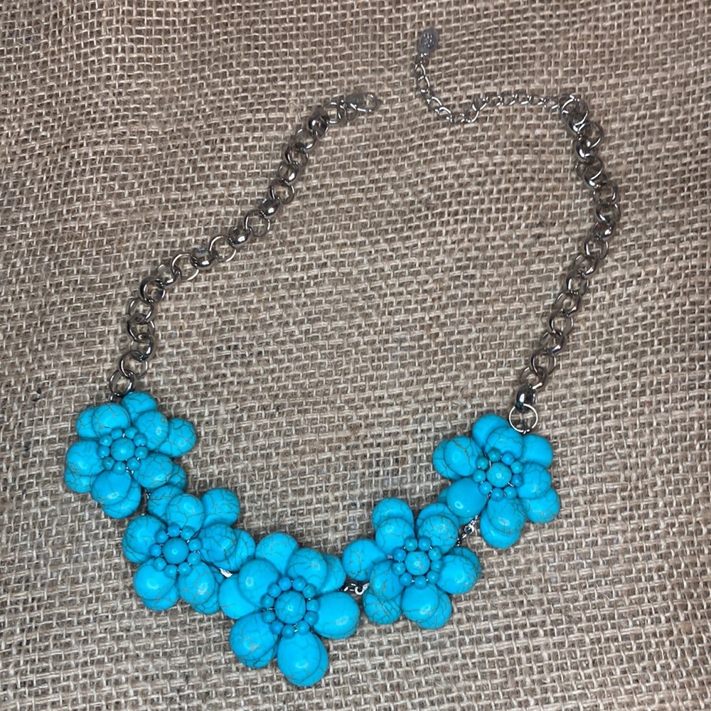 Paparazzi Zi collection turquoise flower necklace - Picture 3 of 3